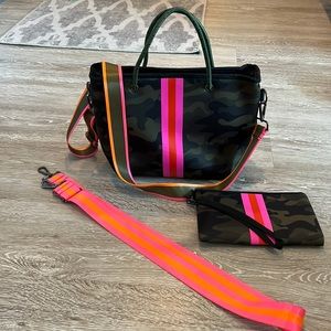 Hauteshore Ryan Showoff